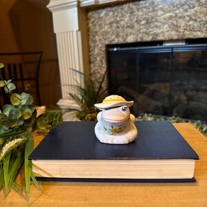 1980 Avon Ceramarte Frog Potpourri Holder - Made in Brazil